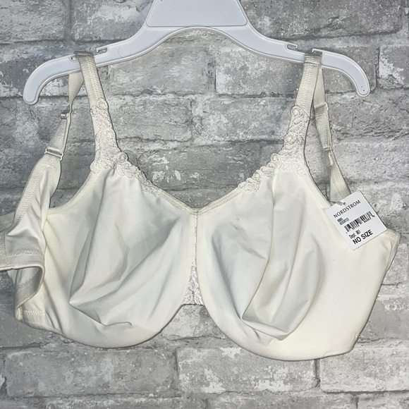 Wacoal Intimates & Sleepwear White Nordstrom Bra Size 36 Ddd Wacola